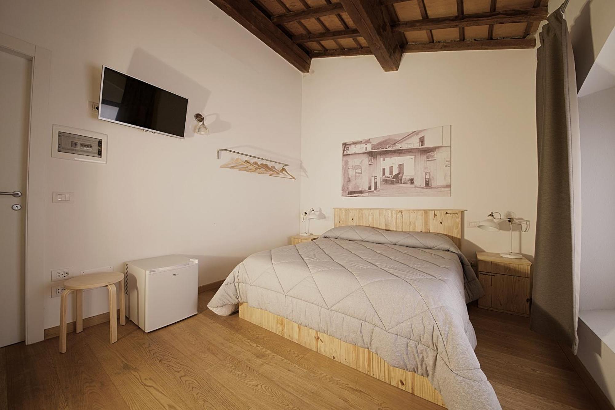 Le Camere Pietrasantine - Centro Storico Pietrasanta Quarto foto