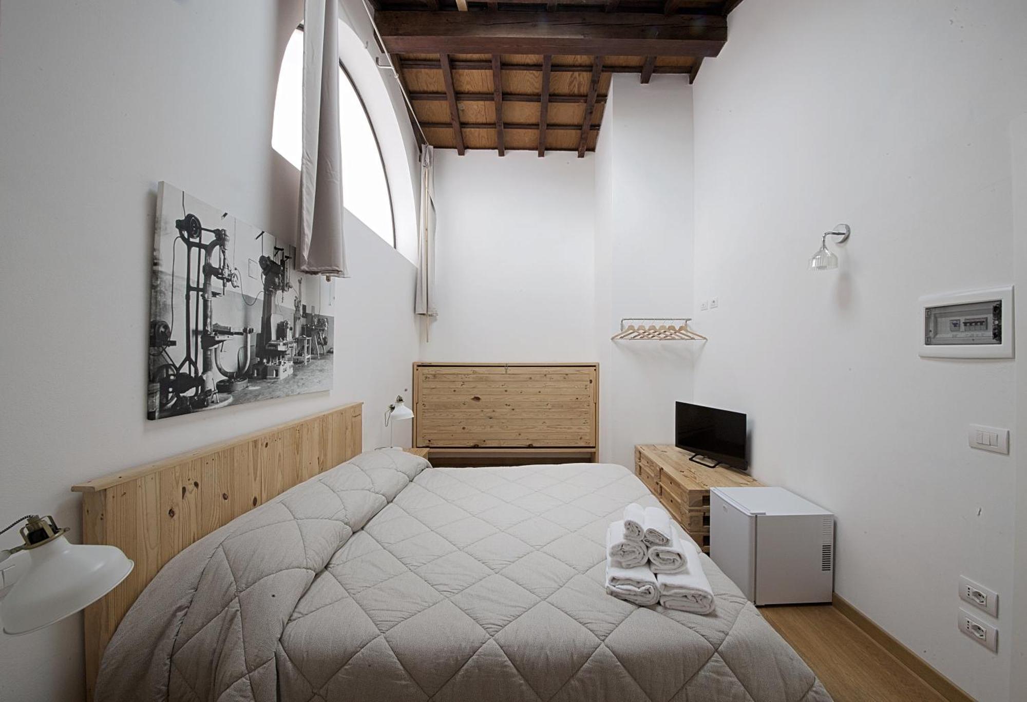 Le Camere Pietrasantine - Centro Storico Pietrasanta Quarto foto