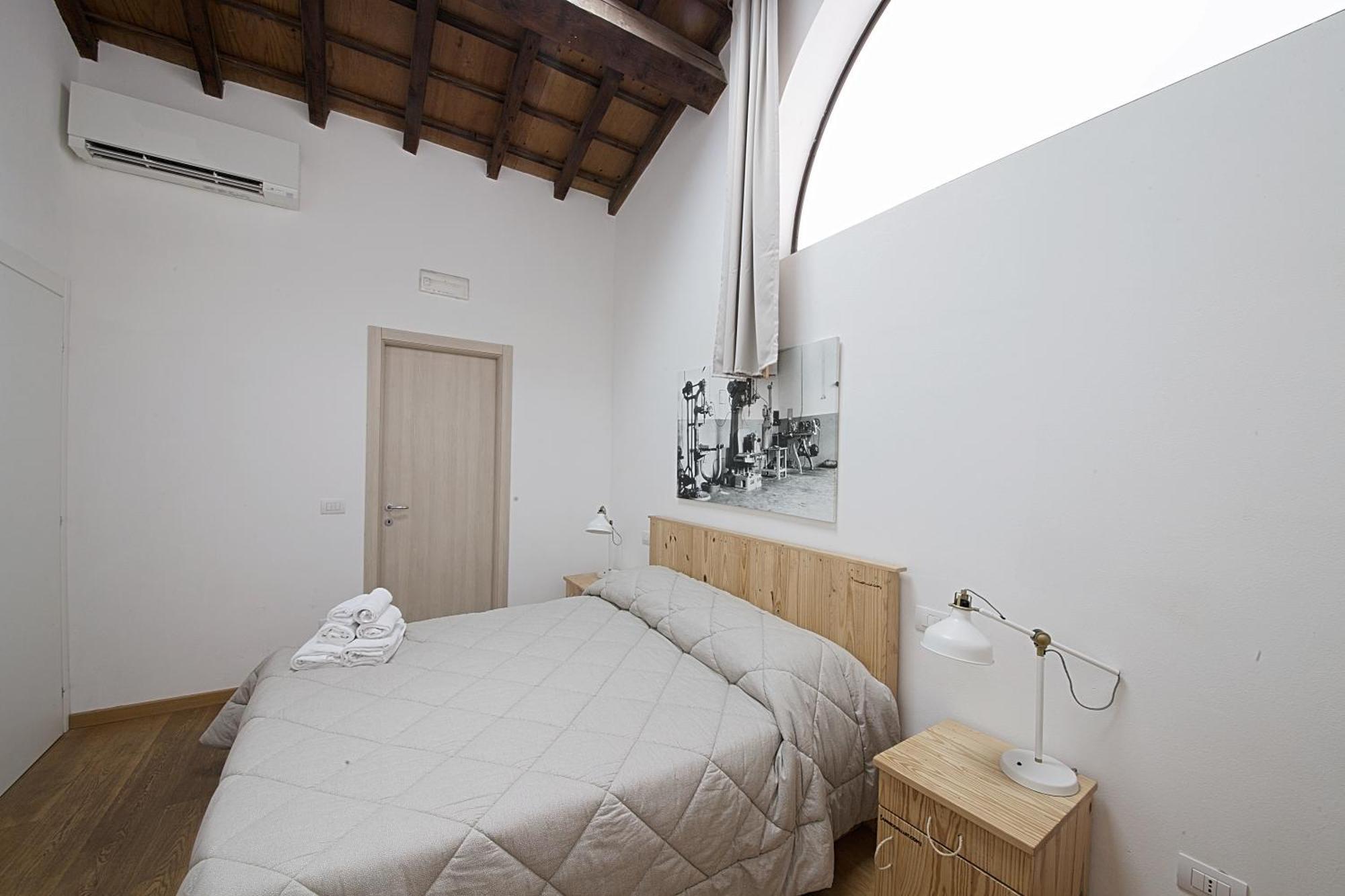 Le Camere Pietrasantine - Centro Storico Pietrasanta Quarto foto